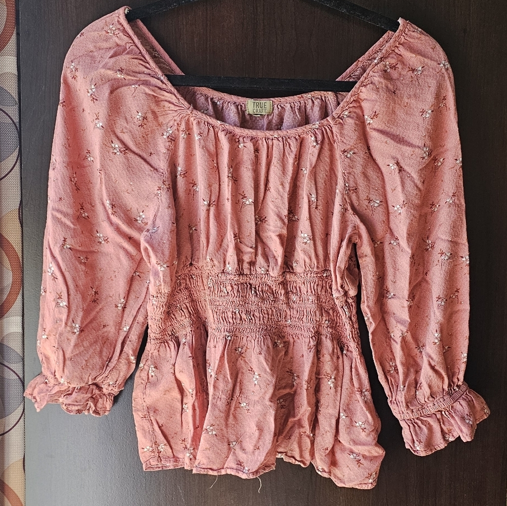 True Craft Pink Floral Blouse Size Medium